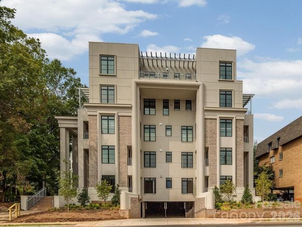 1333 Queens Road, Unit D1, Charlotte, NC 28207