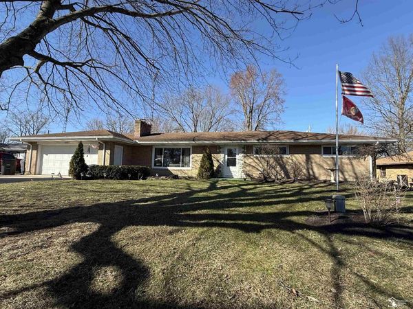 4230 St Anthony Road, Temperance, MI 48182