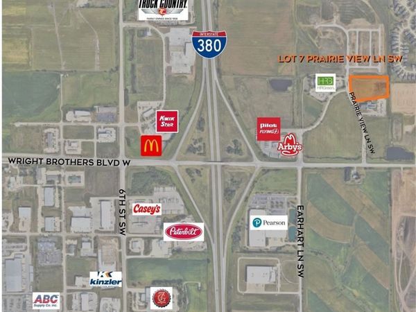 Lot 7 Prairie View Lane SW, Cedar Rapids, IA 52404