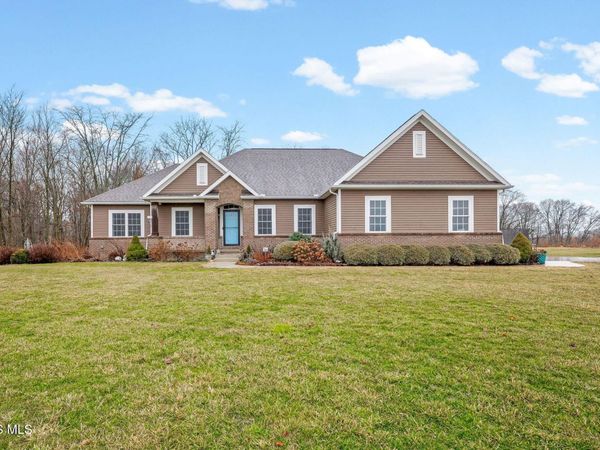 13527 Mccutcheonville Road, Wayne, OH 43466