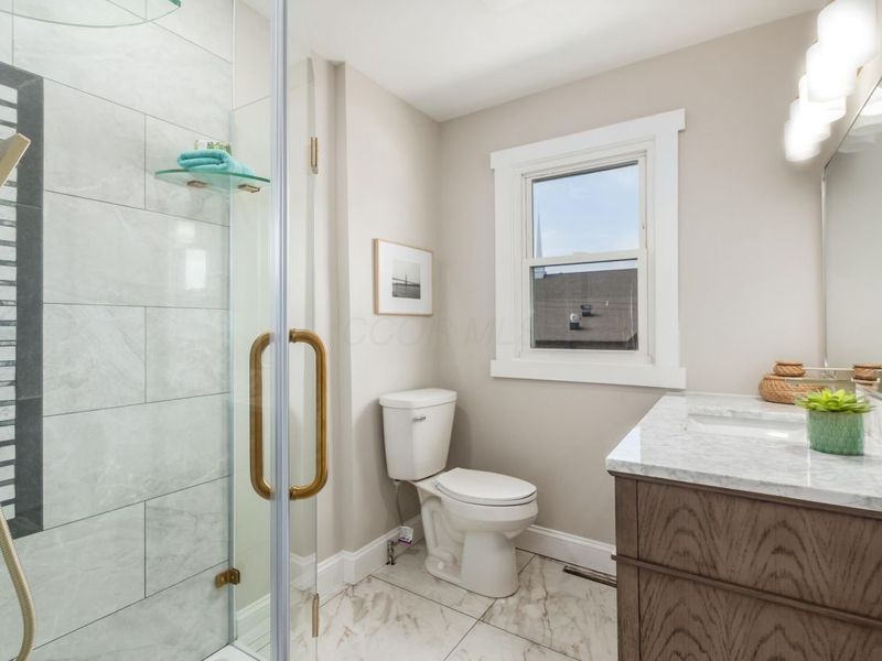 214 Parkwood Avenue, Columbus, OH 43203 Photo 22