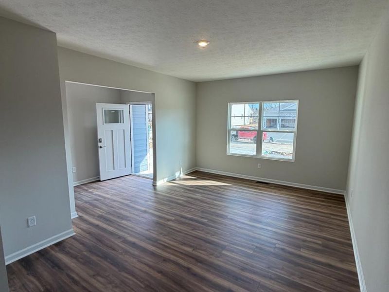 1552 Gabriel Way, Batavia Twp, OH 45103 Photo 3