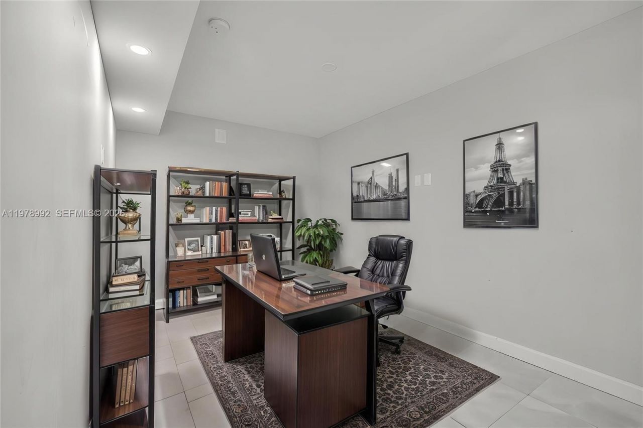 1075 92nd St , Unit 405, Bay Harbor Islands, FL 33154 Photo