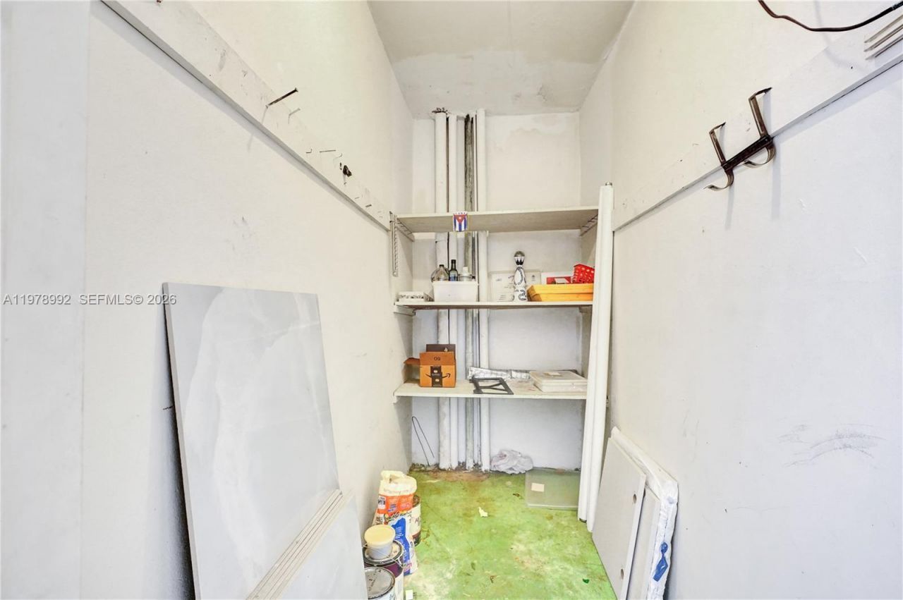 1075 92nd St, Unit 405, Bay Harbor Islands, FL 33154 Photo