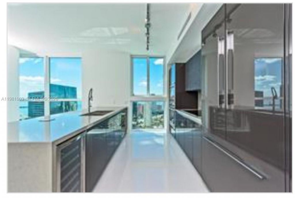 1080 Brickell Ave, Unit 4106, Miami, FL 33131 Photo