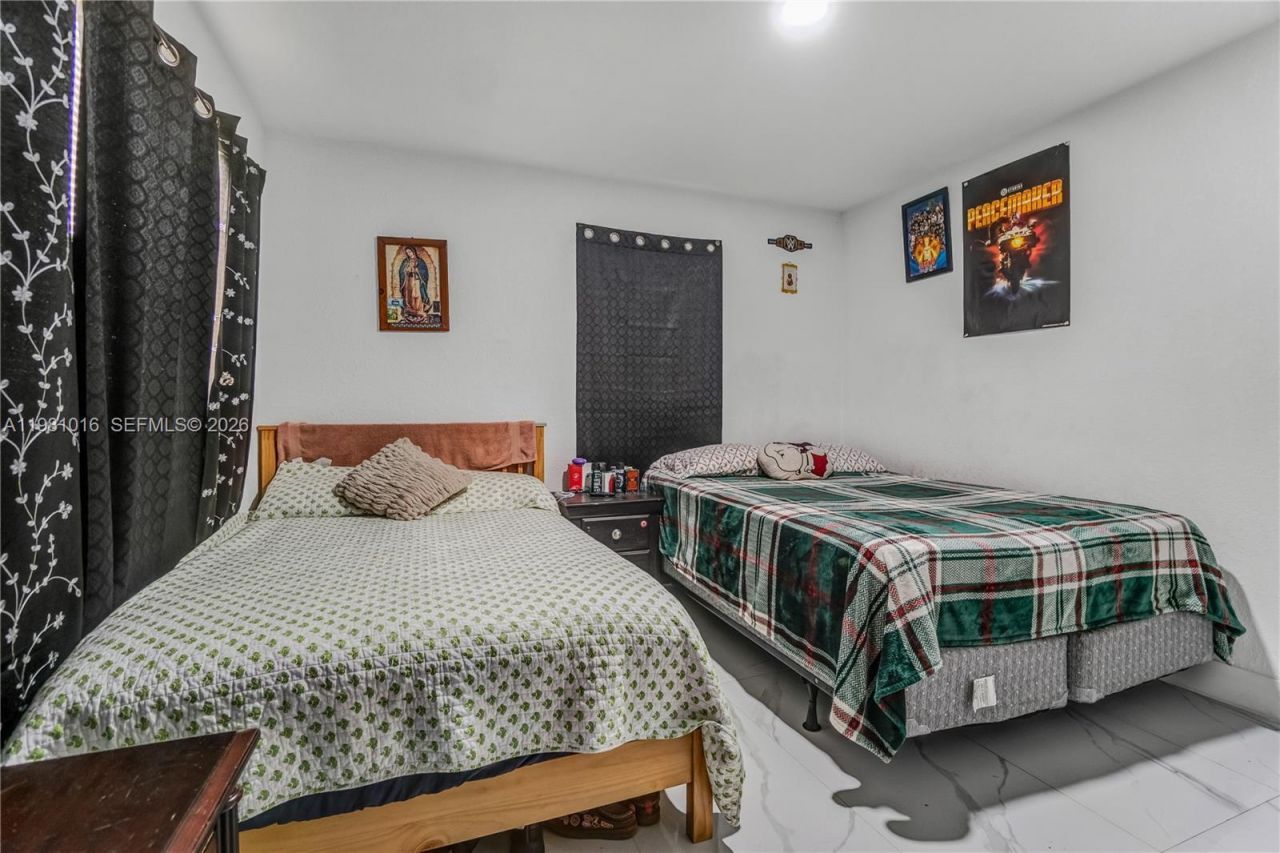 1570 NE 9th St, Homestead, FL 33033 Photo