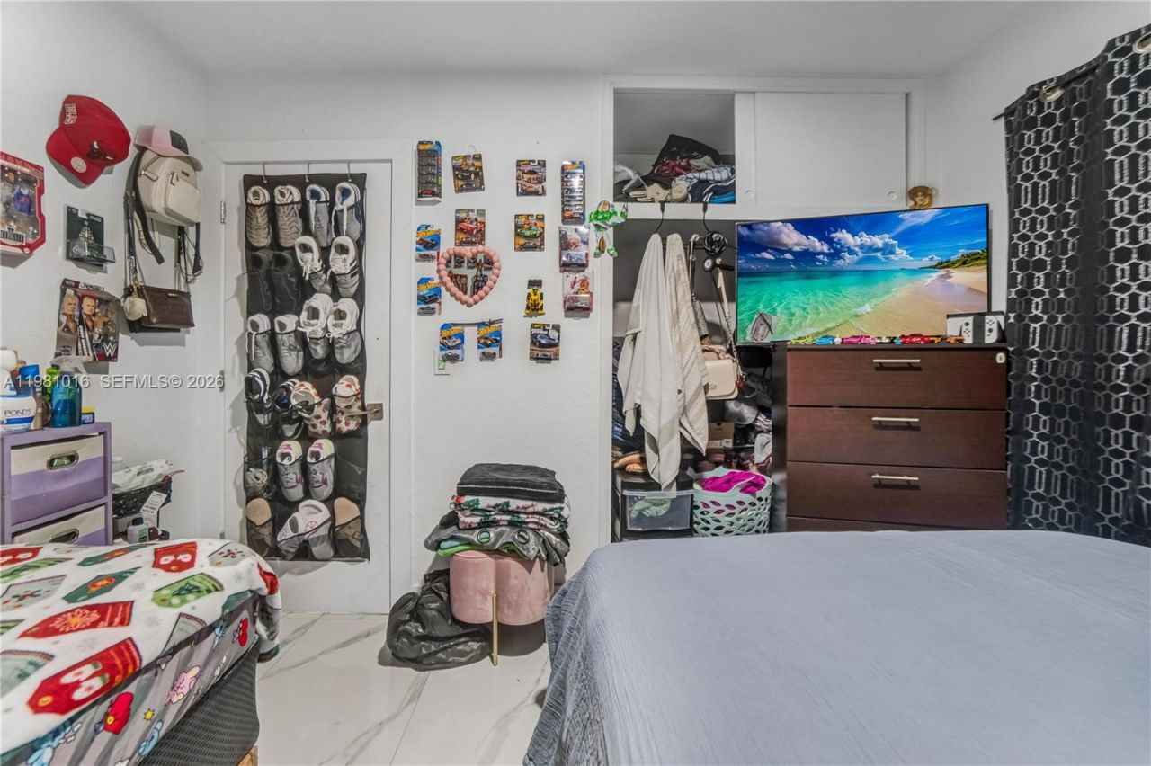 1570 NE 9th St , Homestead, FL 33033 Photo