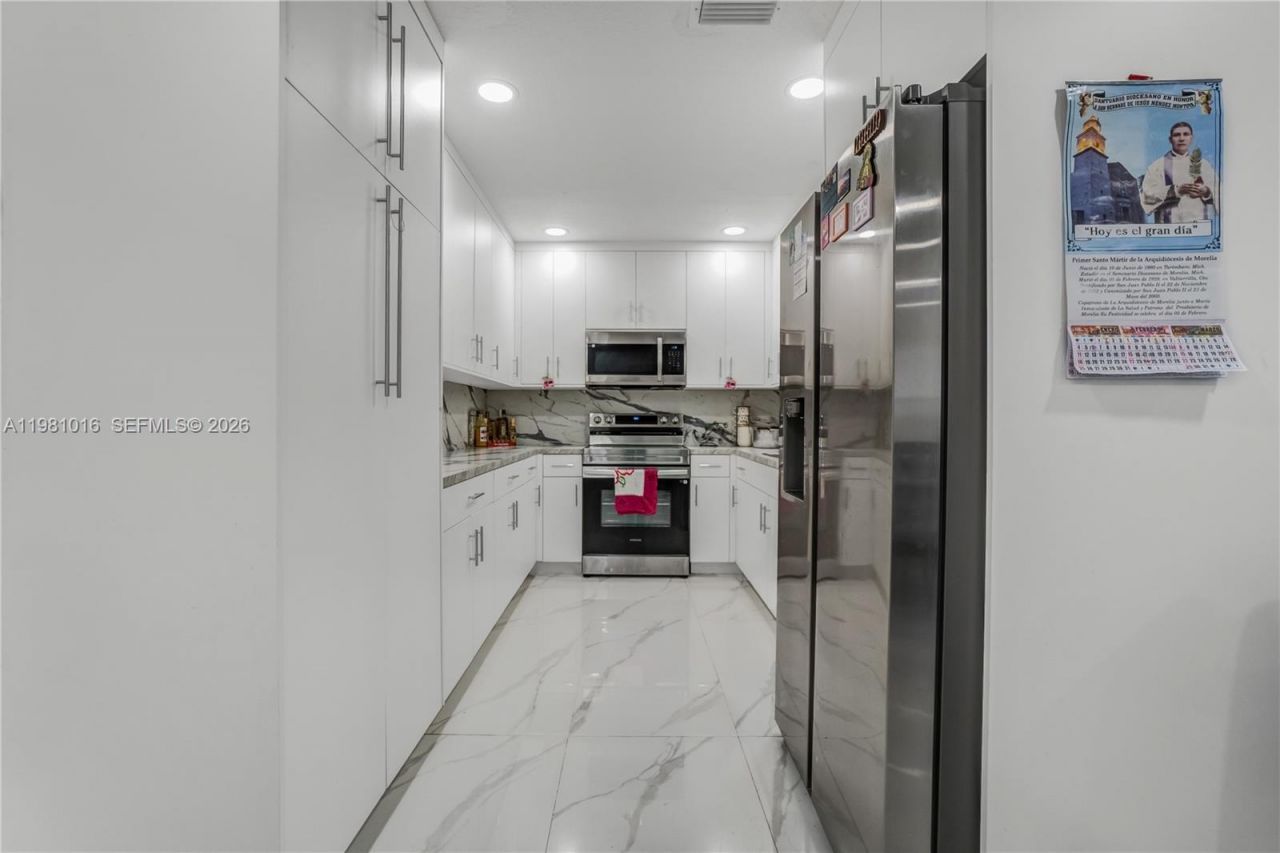 1570 NE 9th St, Homestead, FL 33033 Photo