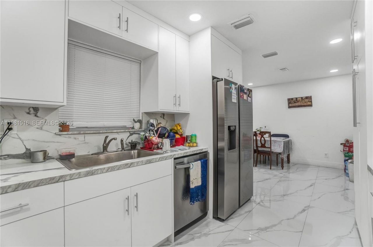 1570 NE 9th St, Homestead, FL 33033 Photo