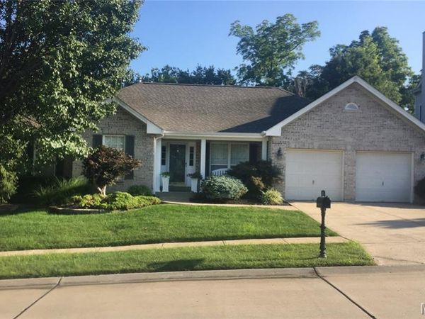 765 Turrentine Trail, Creve Coeur, MO 63141