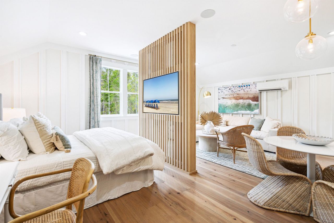 1139 Milford Way Photo 16