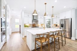 1139 Milford Way photo 4