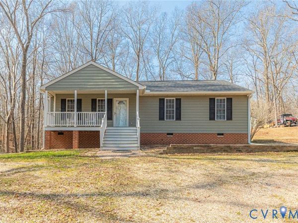 224 Walnut Lane , Aylett, VA 23086