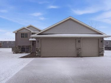 811 2nd Avenue SW, Rice, MN 56367