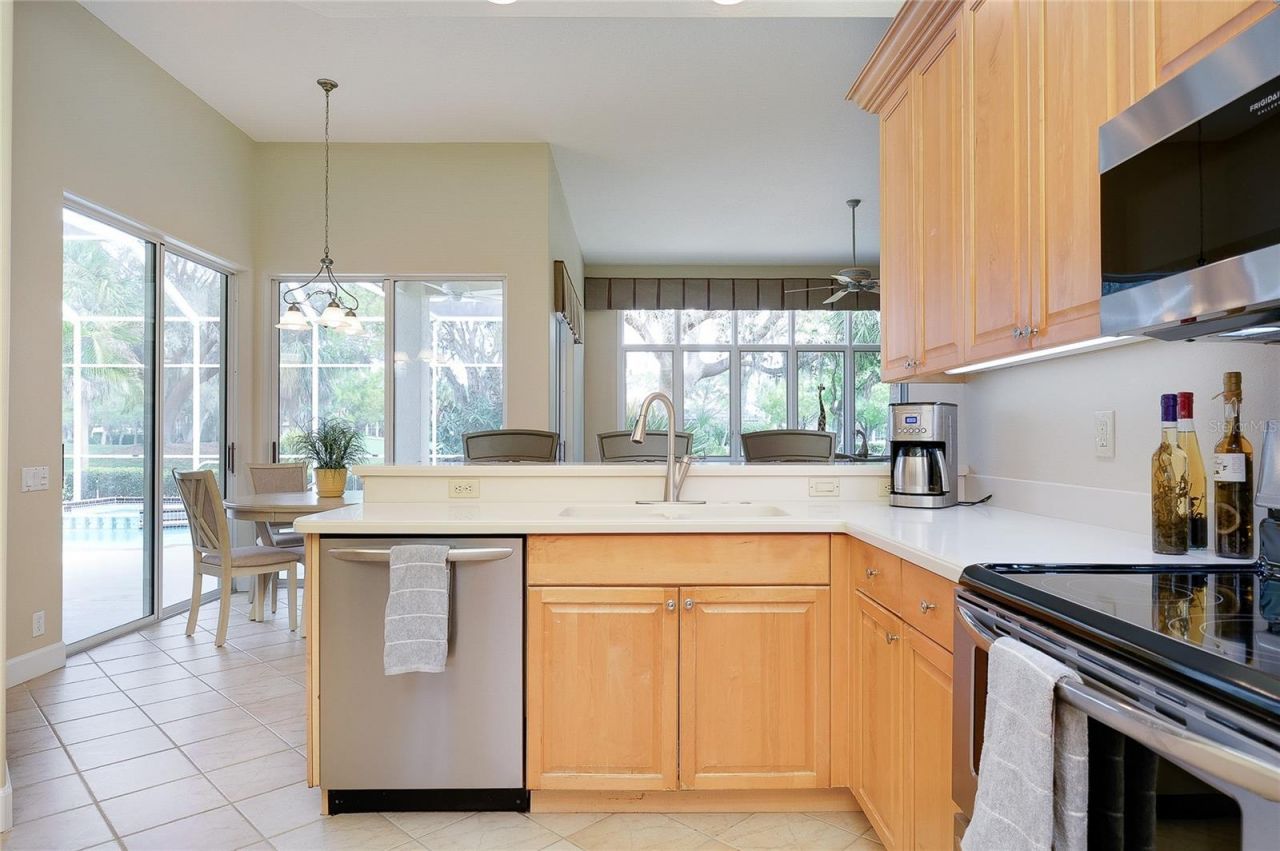 5213 88th St E, Bradenton, FL 34211 Photo