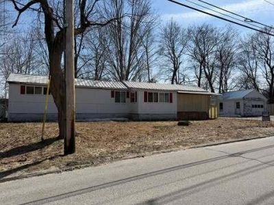 17 Water Street, Mechanic Falls, ME 04256 Main Photo