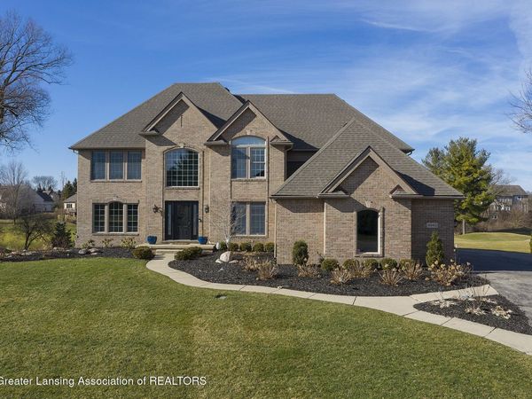 4943 Birdie Lane, Ann Arbor, MI 48103