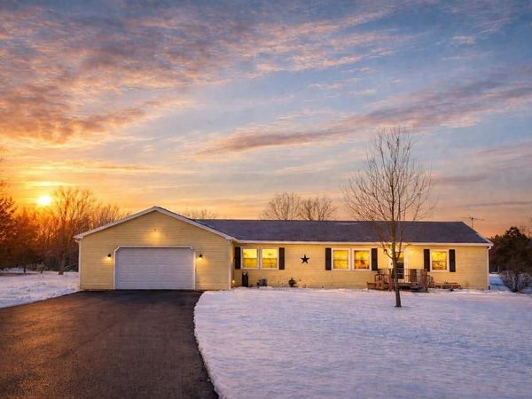 N3543 WILLOW ROAD, Pulaski, WI 54162