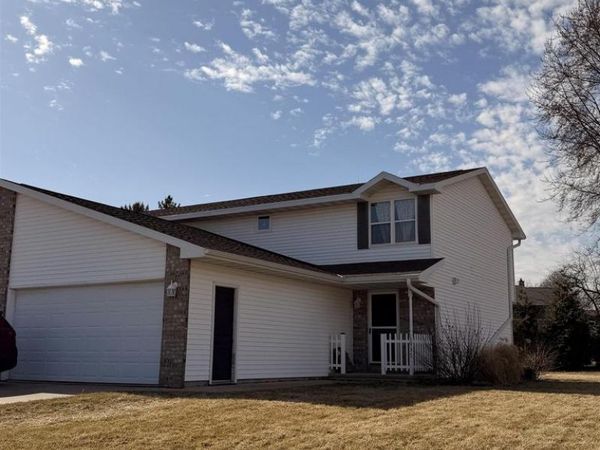 1935 ANITA COURT, Appleton, WI 54913