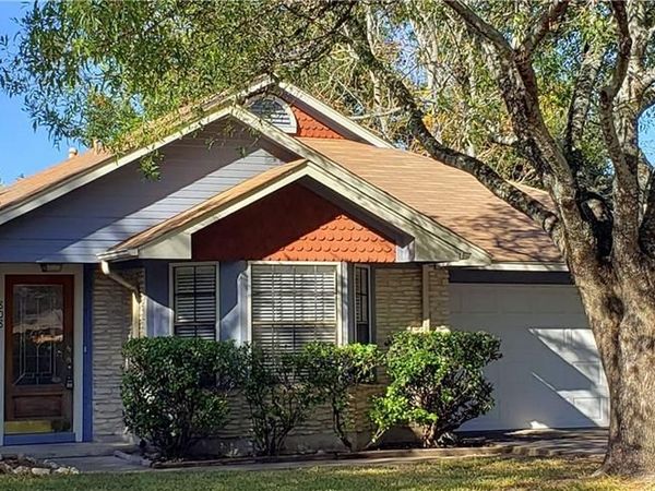 808 David Curry DR, Round Rock, TX 78664