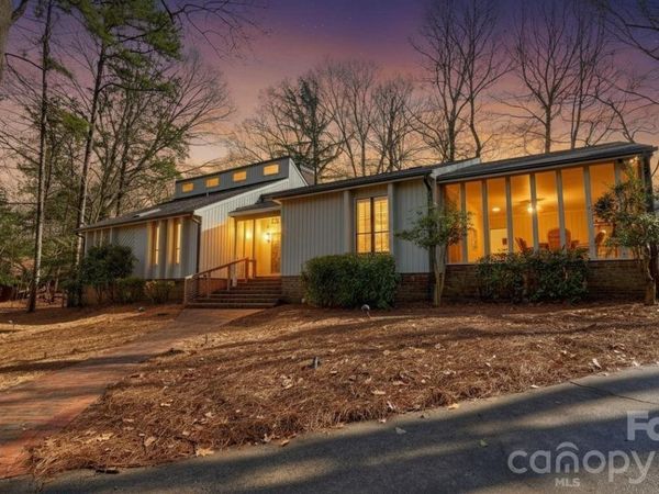 8509 Waters Point Court, Charlotte, NC 28277