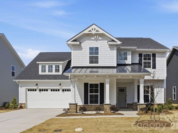 1011 High Bluff Point , Waxhaw, NC 28173