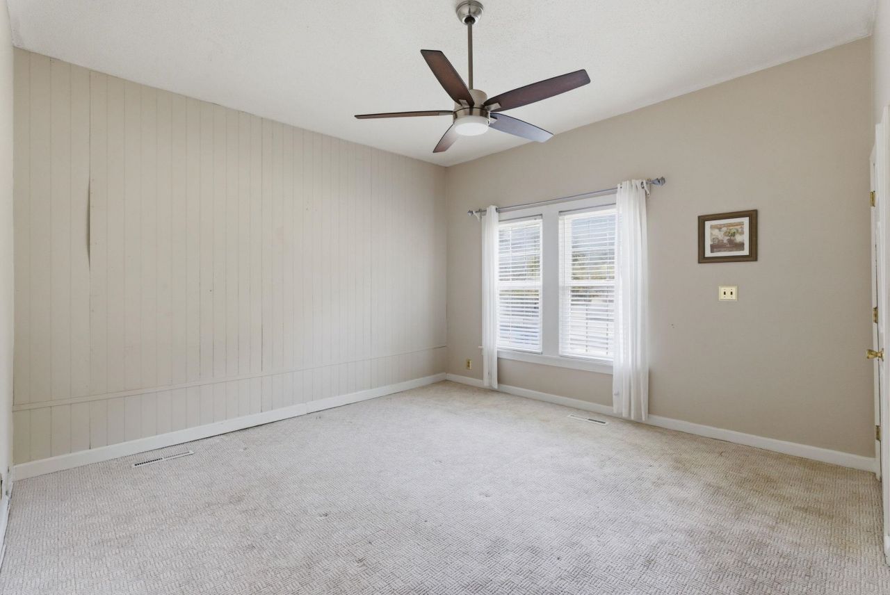 204 Old Dunn Ln. Photo 22