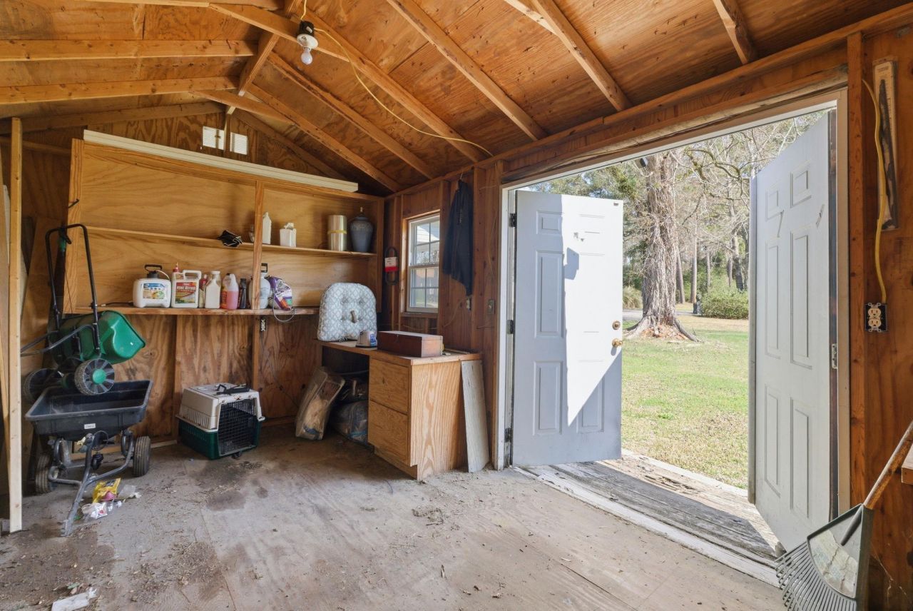 204 Old Dunn Ln. Photo 42