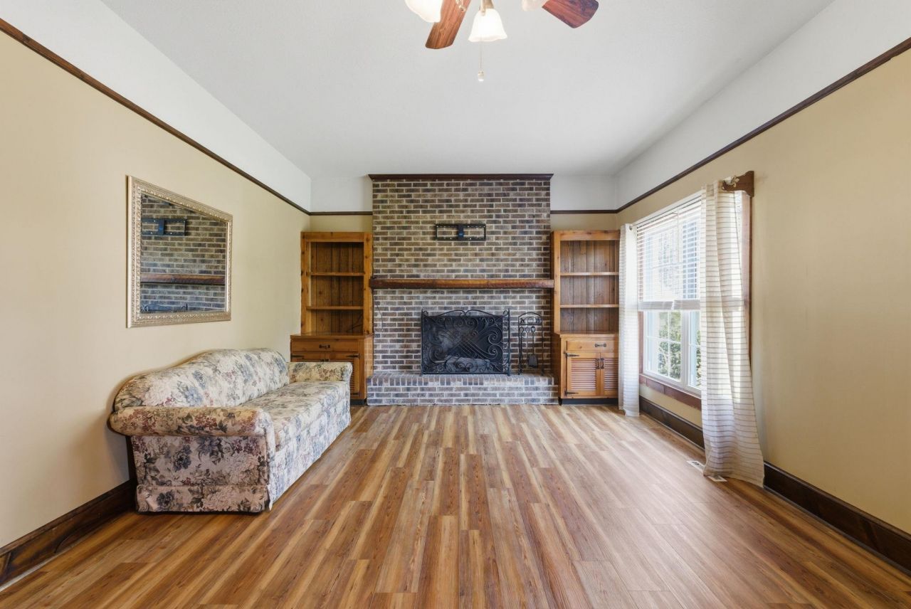 204 Old Dunn Ln. Photo 8