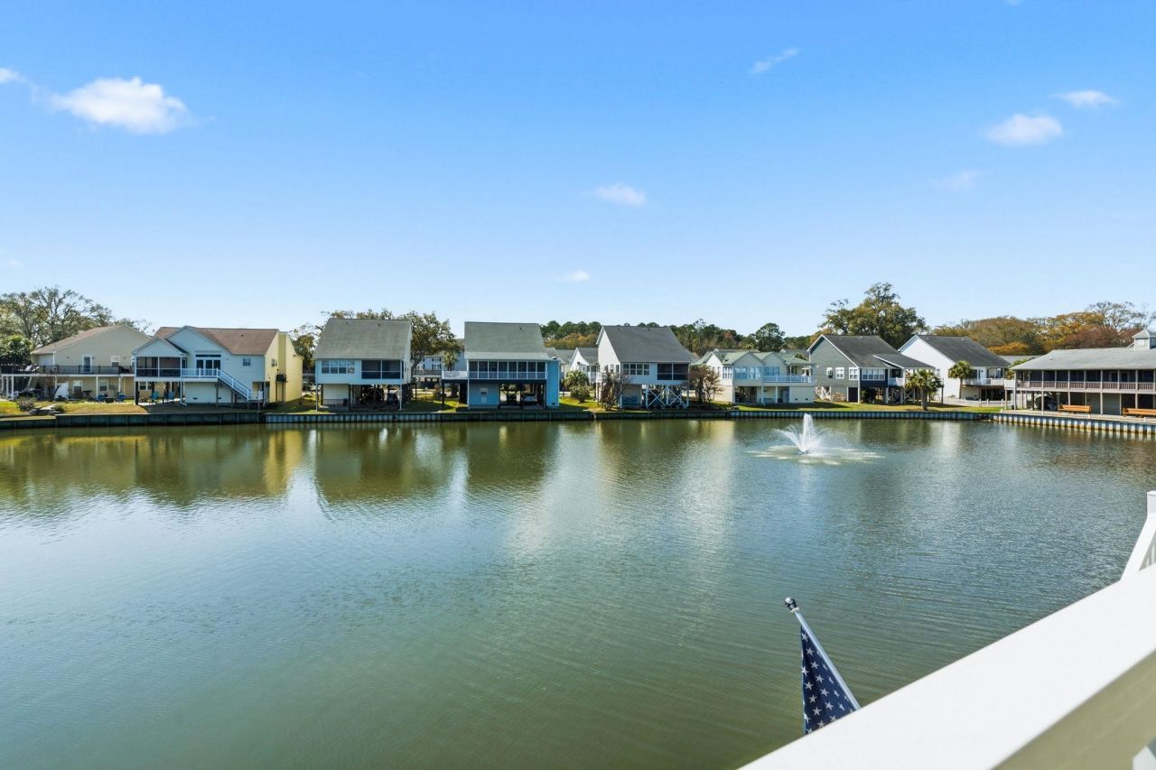 437 Bay Dr. Photo 25