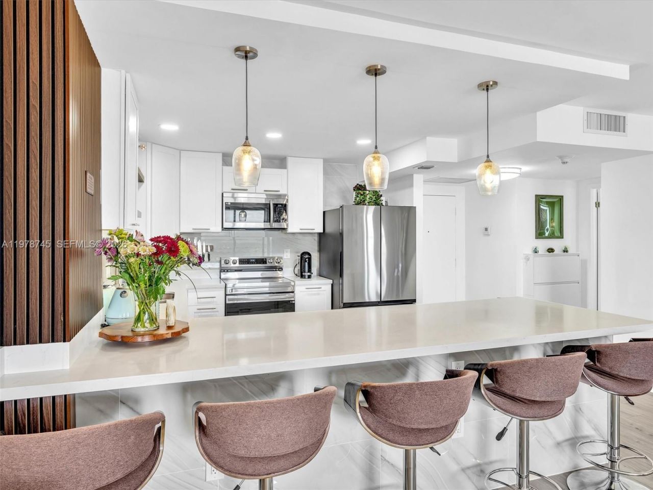 2500 Parkview Dr , Unit 1108, Hallandale Beach, FL 33009 Photo