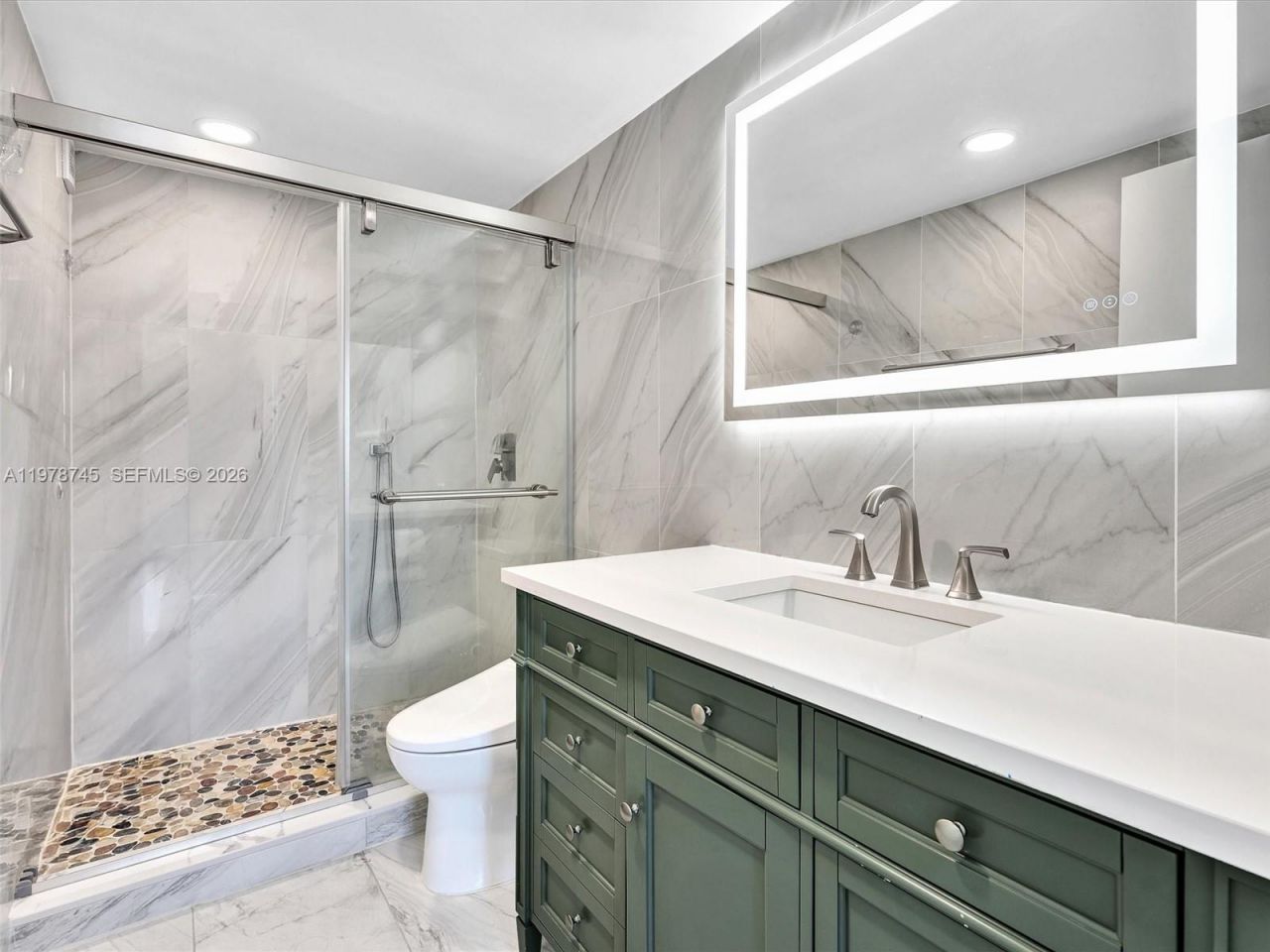 2500 Parkview Dr , Unit 1108, Hallandale Beach, FL 33009 Photo