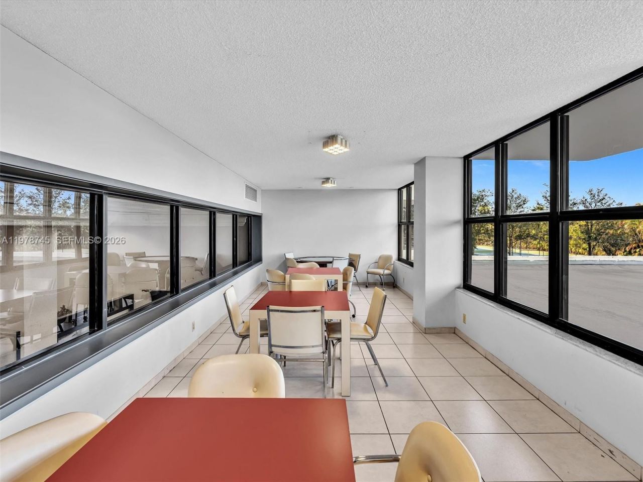 2500 Parkview Dr , Unit 1108, Hallandale Beach, FL 33009 Photo