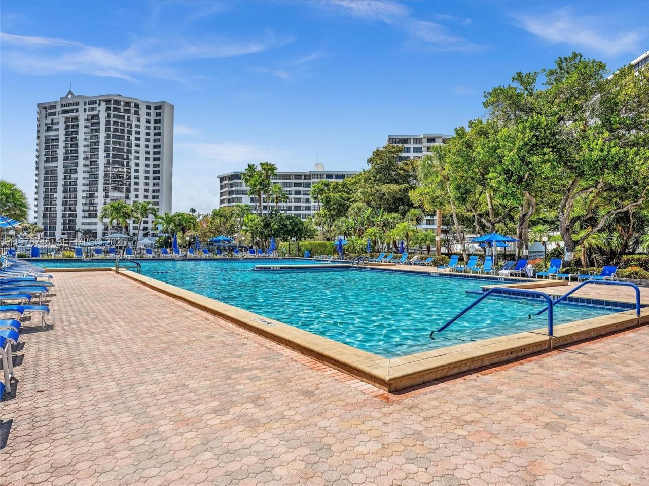 2500 Parkview Dr , Unit 1108, Hallandale Beach, FL 33009 Photo