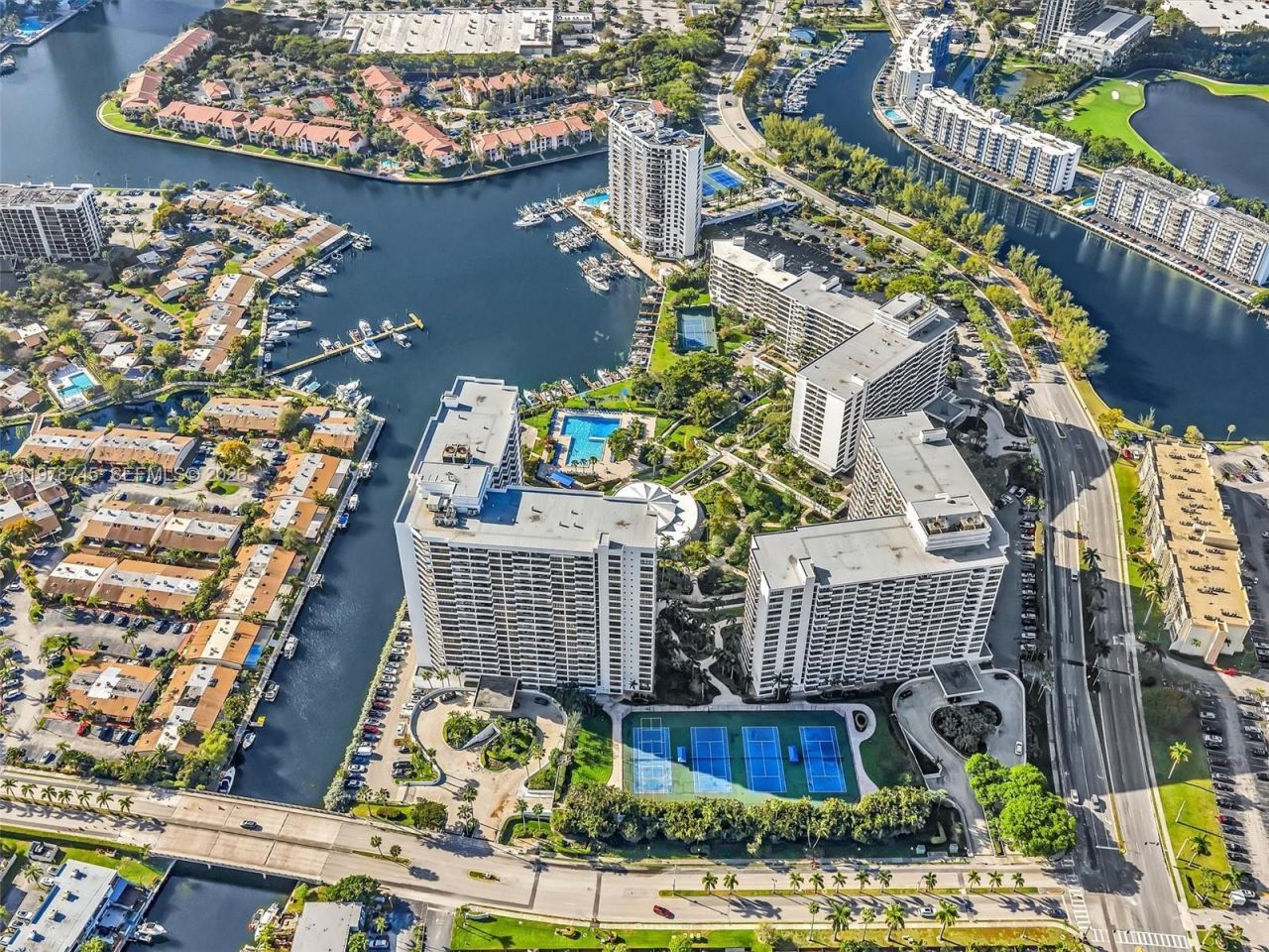 2500 Parkview Dr , Unit 1108, Hallandale Beach, FL 33009 Photo