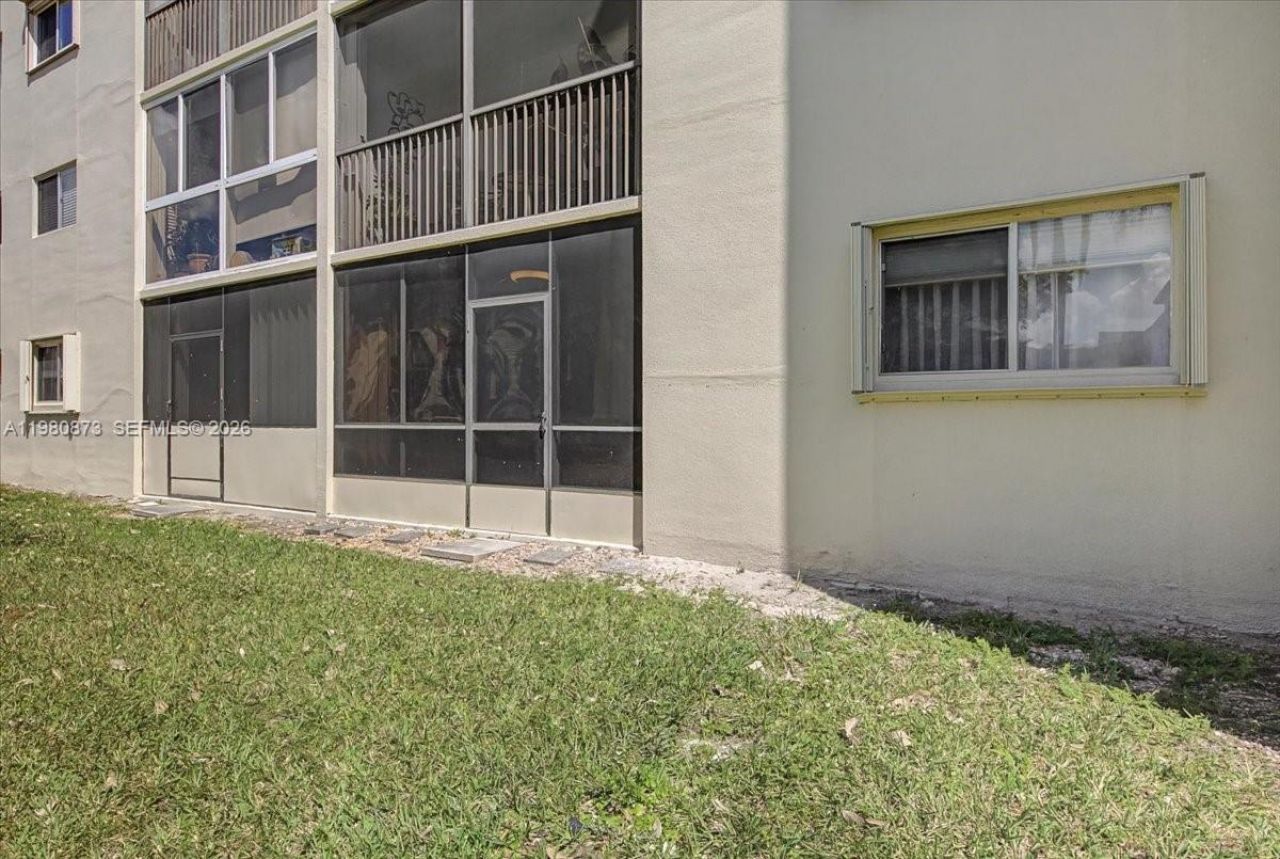 1600 SW 127th Way , Unit 102C, Pembroke Pines, FL 33027 Photo