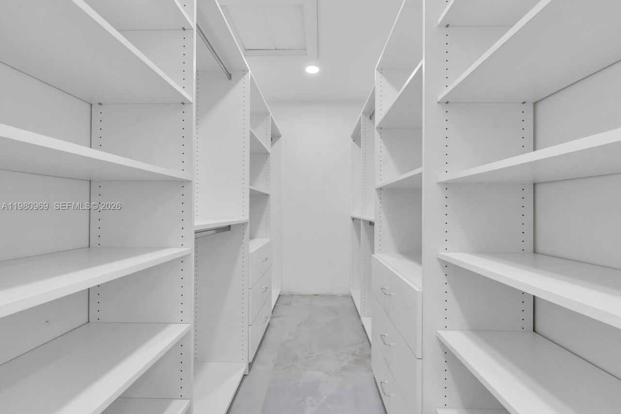 200 N Hibiscus Dr, Miami Beach, FL 33139 Photo