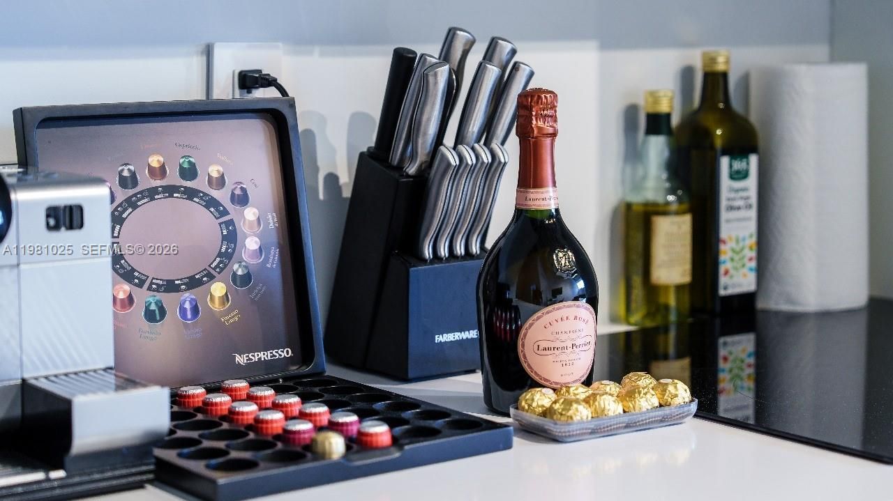 5255 Collins Ave , Unit 12F, Miami Beach, FL 33140 Photo