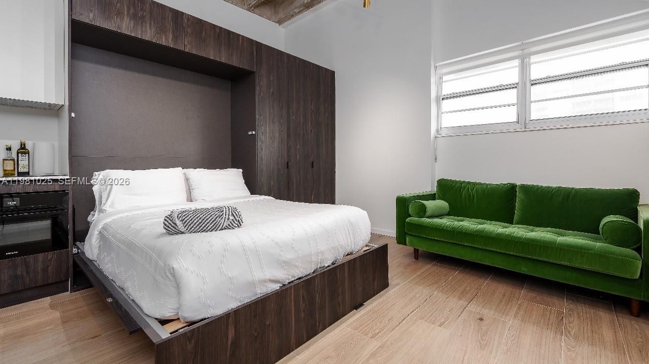 5255 Collins Ave , Unit 12F, Miami Beach, FL 33140 Photo