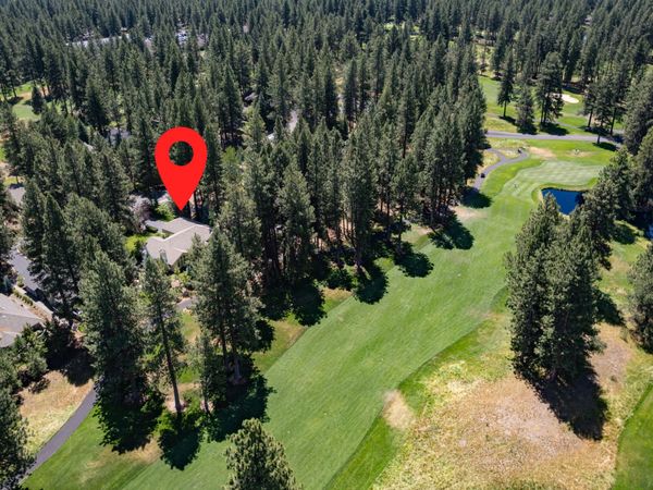 60749 Golf Village Loop, Bend, OR 97702