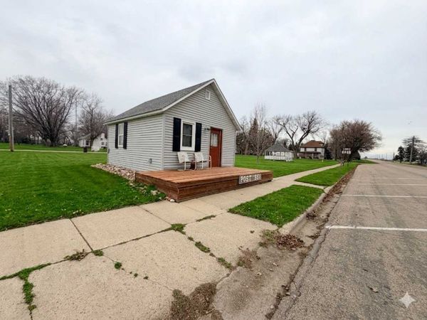 351 Main Street, Kenneth, MN 56147