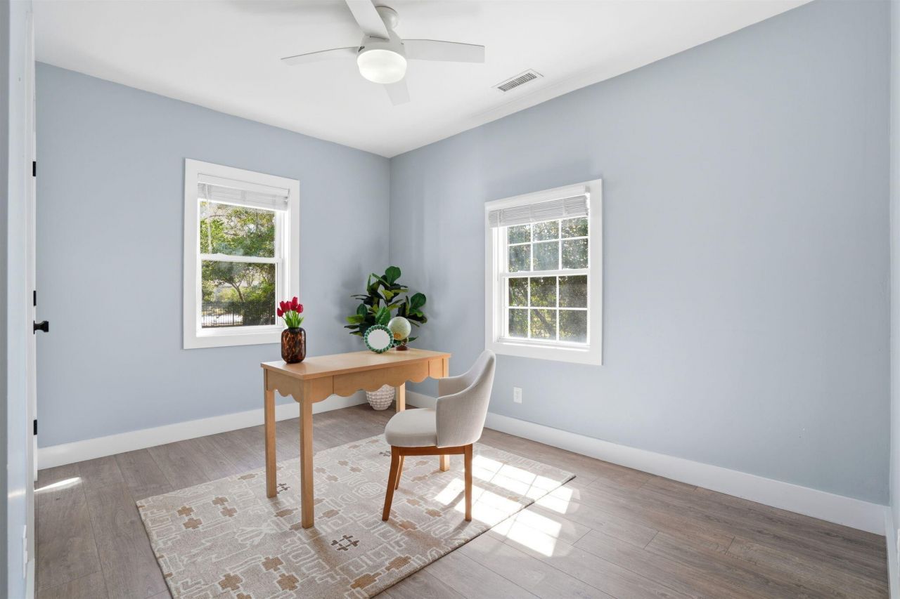 303 Woodland Shores Road Photo 20