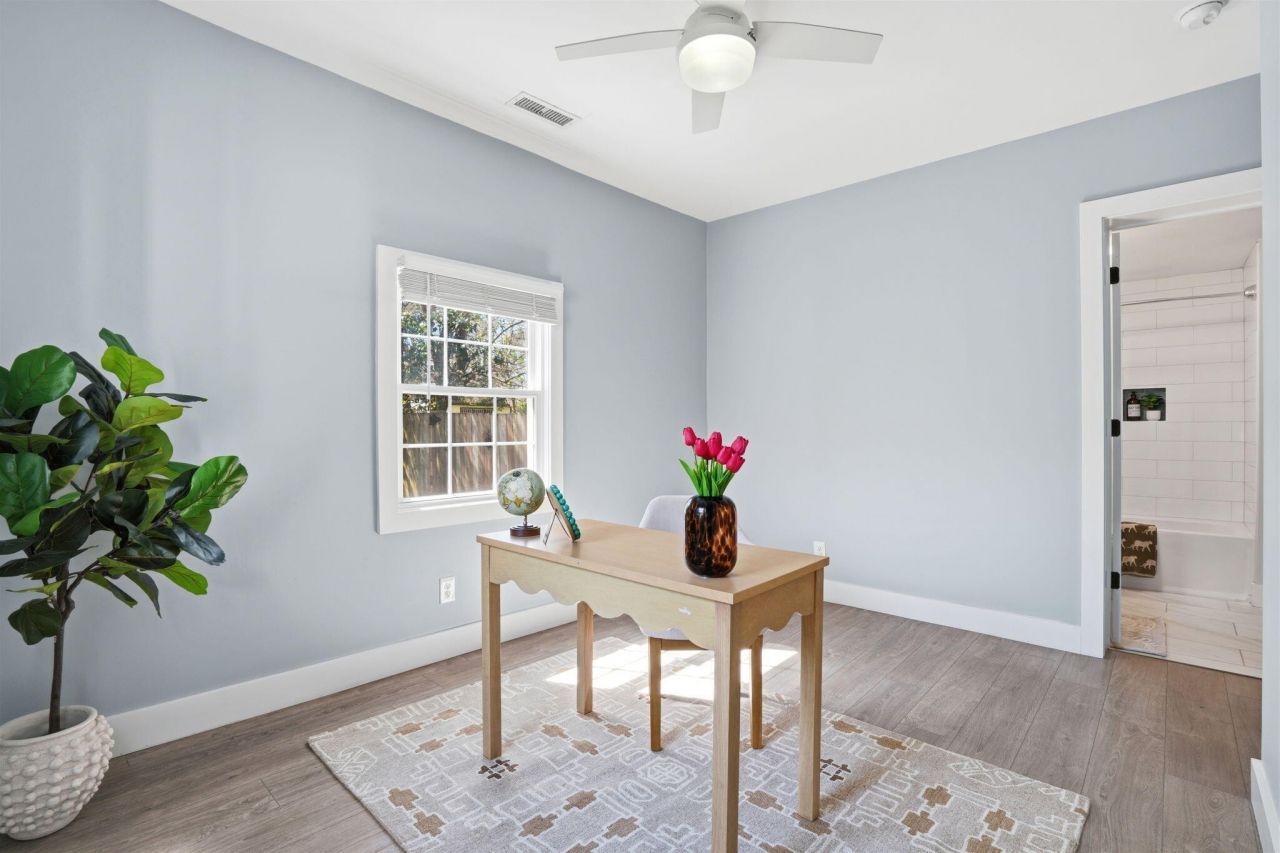 303 Woodland Shores Road Photo 21