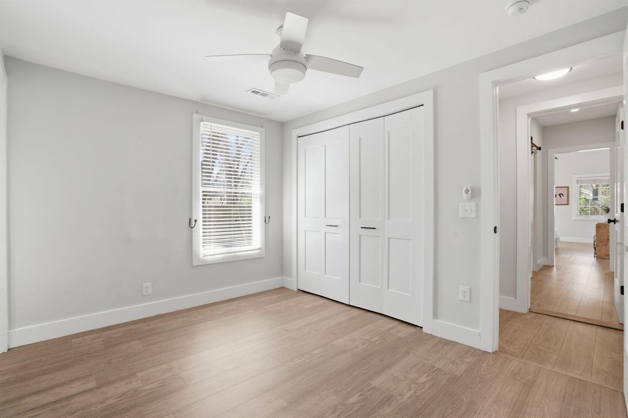 303 Woodland Shores Road Photo 24