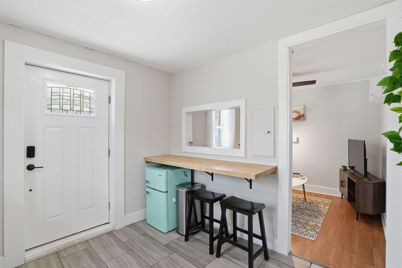 303 Woodland Shores Road Photo 37