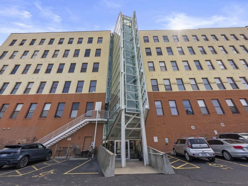 150 E Main Street , Unit 301, Columbus, OH 43215 Photo 14