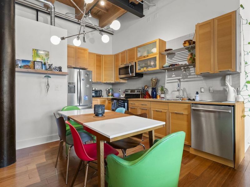 150 E Main Street , Unit 301, Columbus, OH 43215 Photo 4