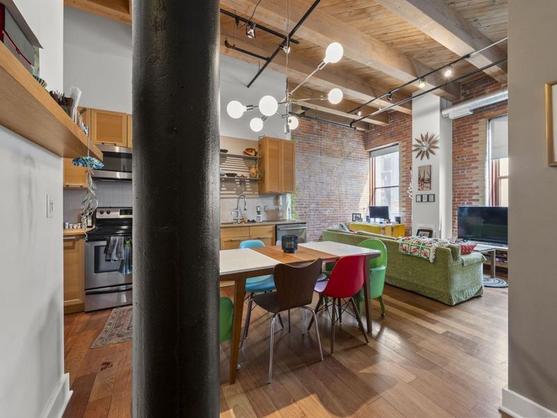 150 E Main Street , Unit 301, Columbus, OH 43215 Photo 7