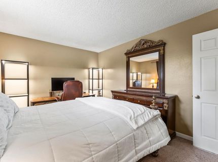 9000 El Cajon Way #2, Unit 2, Sacramento, CA 95826 Photo
