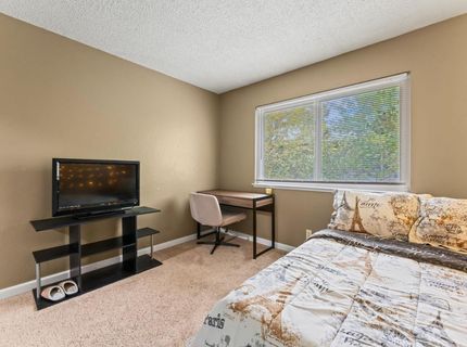 9000 El Cajon Way #2, Unit 2, Sacramento, CA 95826 Photo